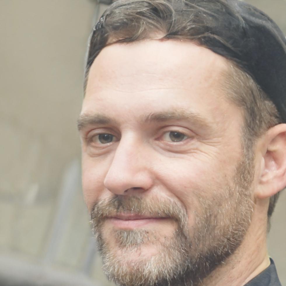 Portrait de Julien Marchand, directeur pédagogique naxelrivoar